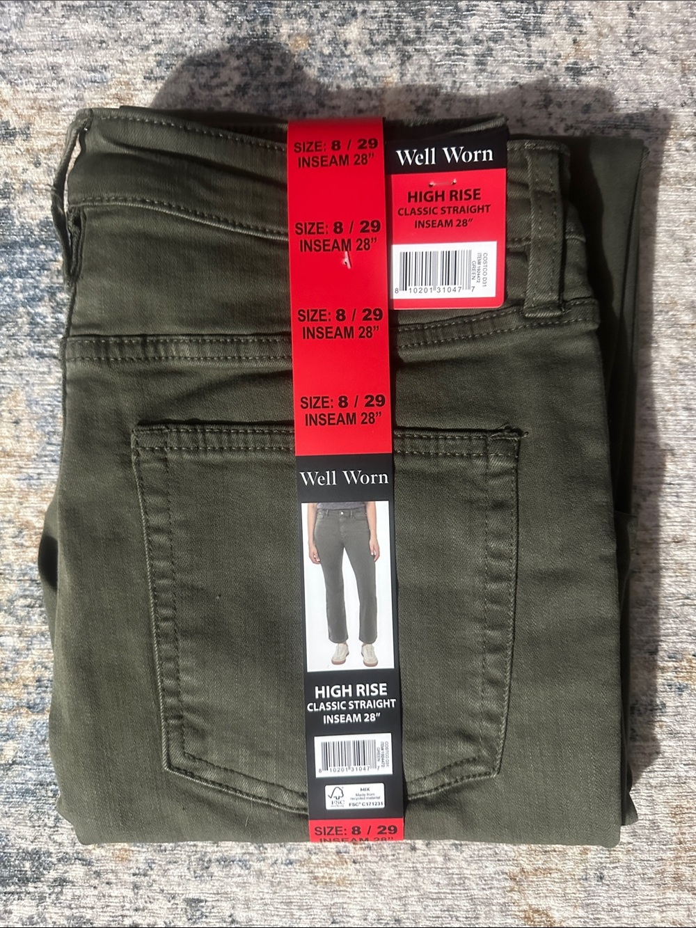 Well Worn Men’s Straight Jeans — Olive